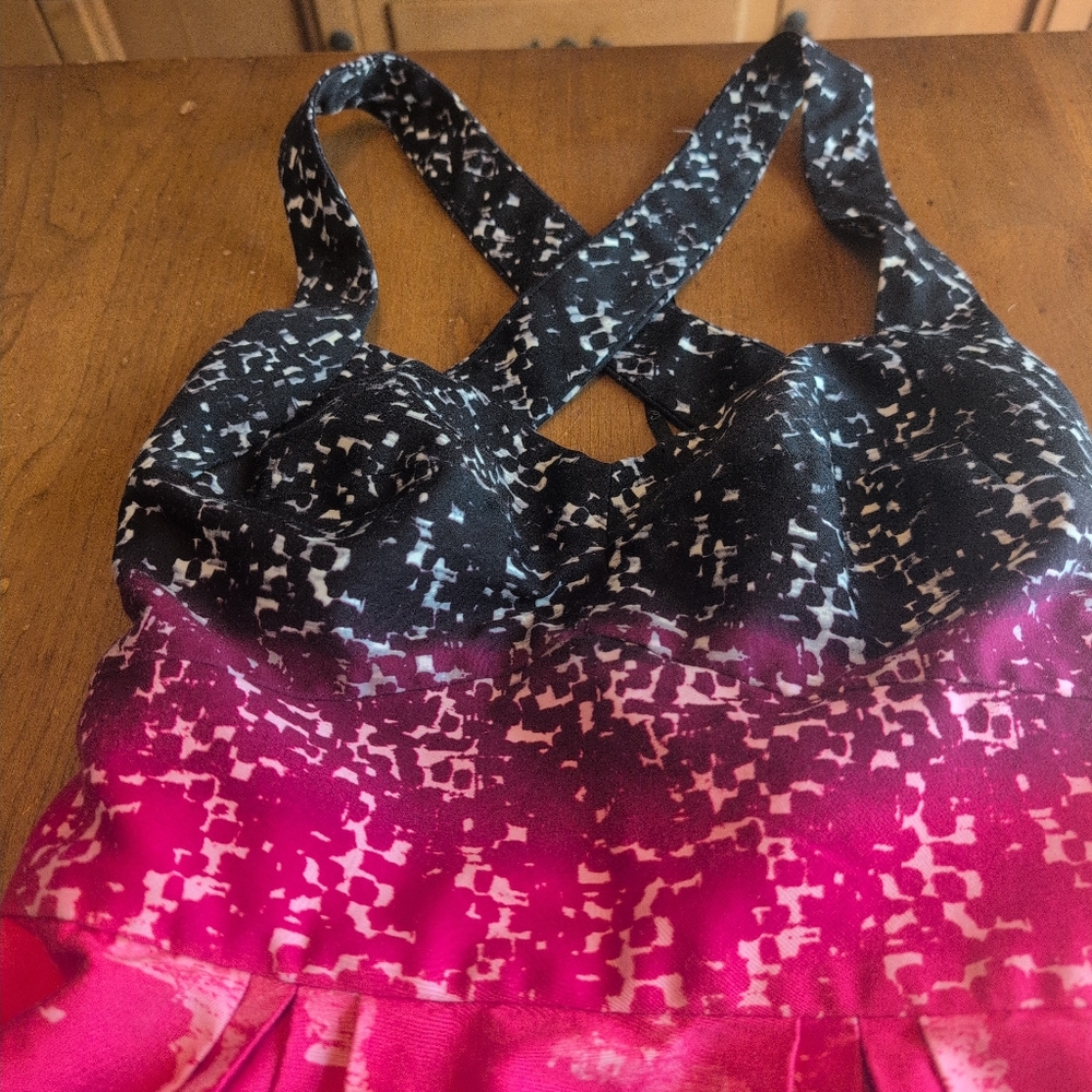 Calvin Klein Woman's Size 6 Dress - Picture 2 of 5